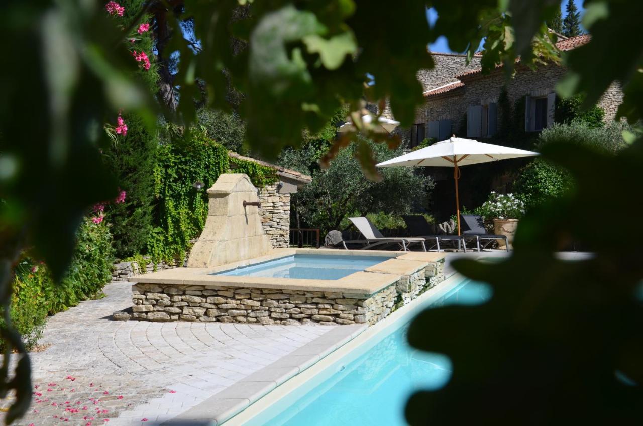 Le Jas Des Parpaillous Appartement LʼIsle-sur-la-Sorgue Buitenkant foto