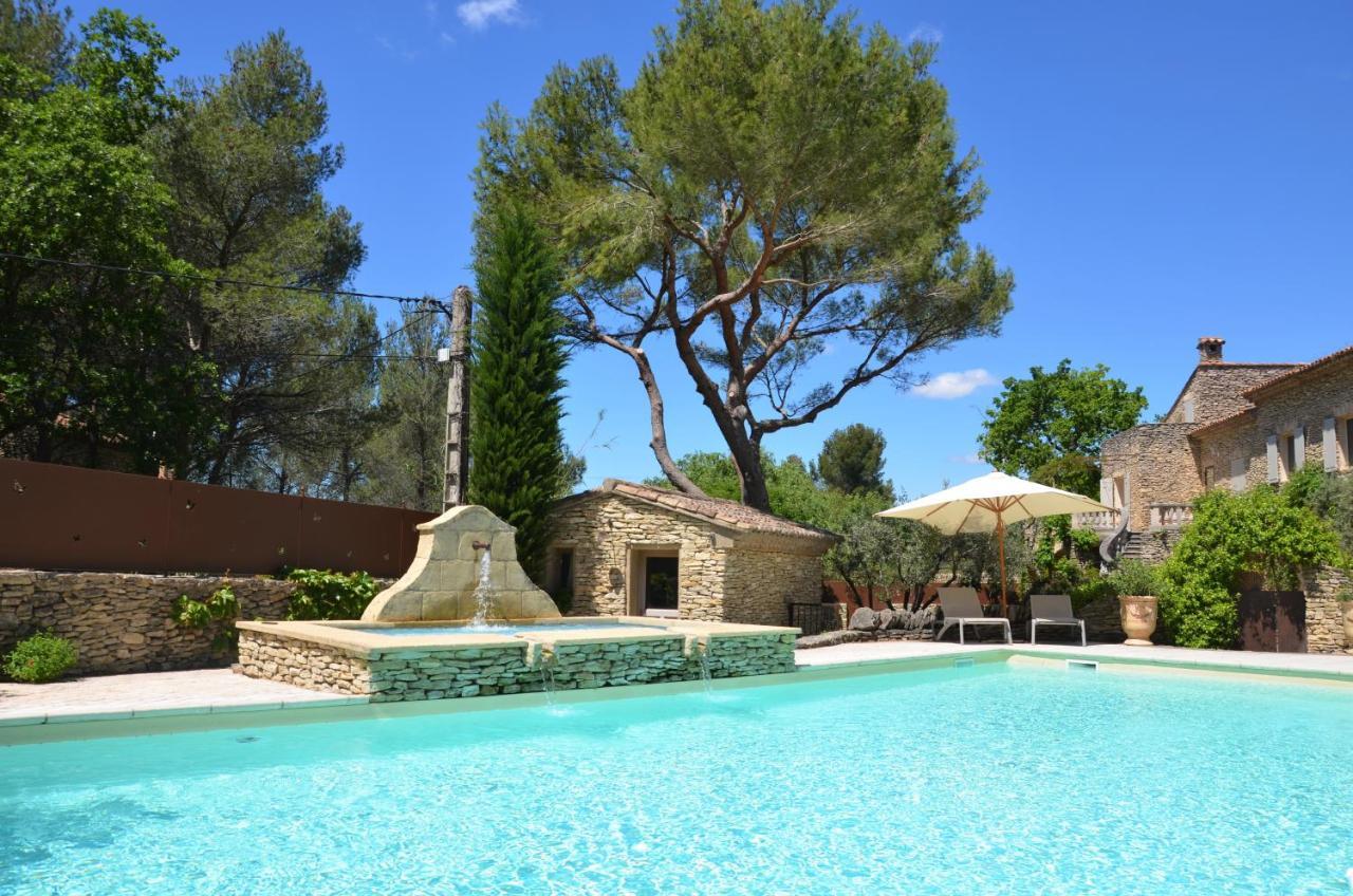 Le Jas Des Parpaillous Appartement LʼIsle-sur-la-Sorgue Buitenkant foto
