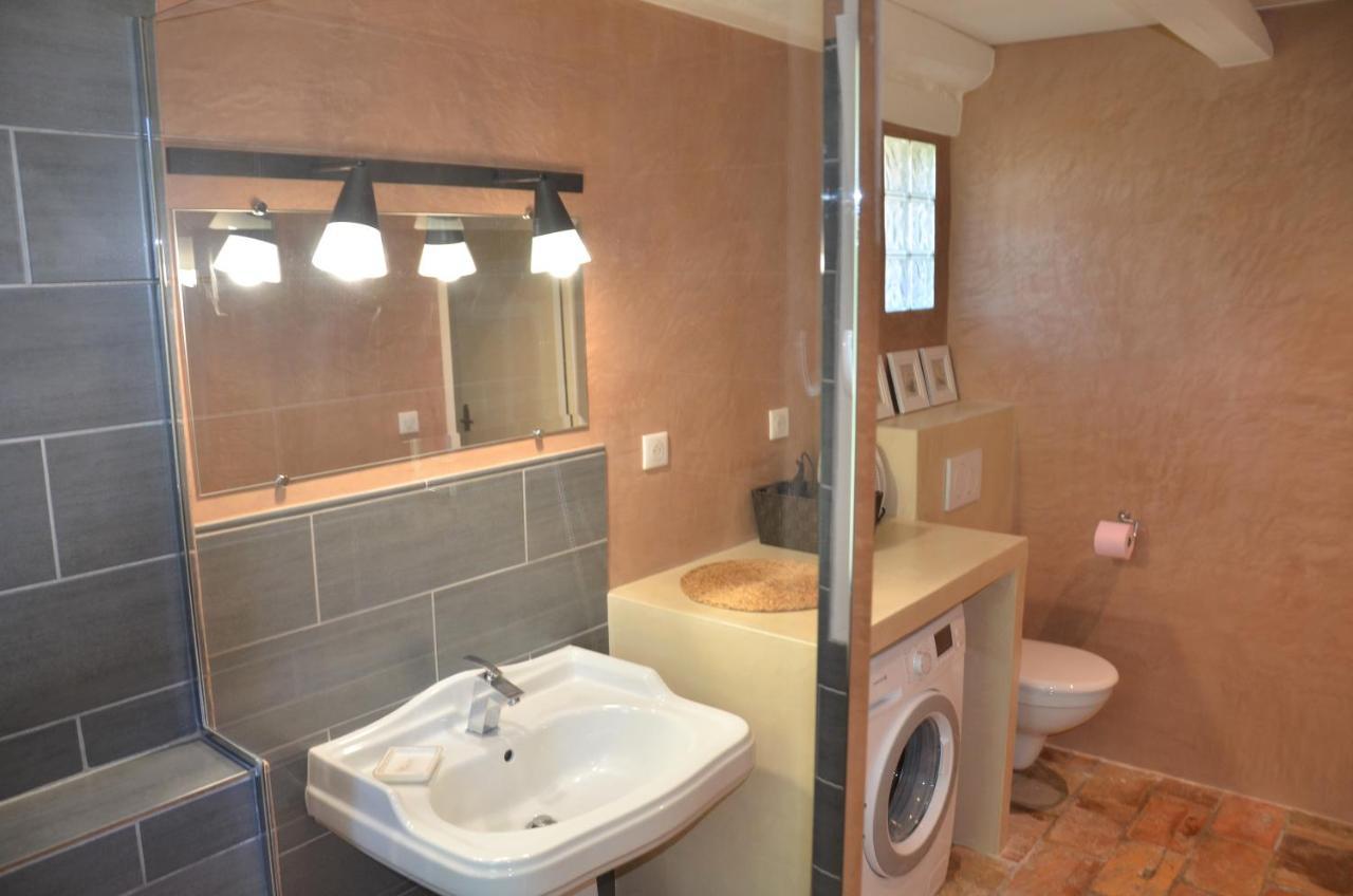 Le Jas Des Parpaillous Appartement LʼIsle-sur-la-Sorgue Buitenkant foto