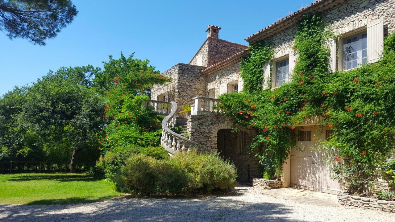 Le Jas Des Parpaillous Appartement LʼIsle-sur-la-Sorgue Buitenkant foto